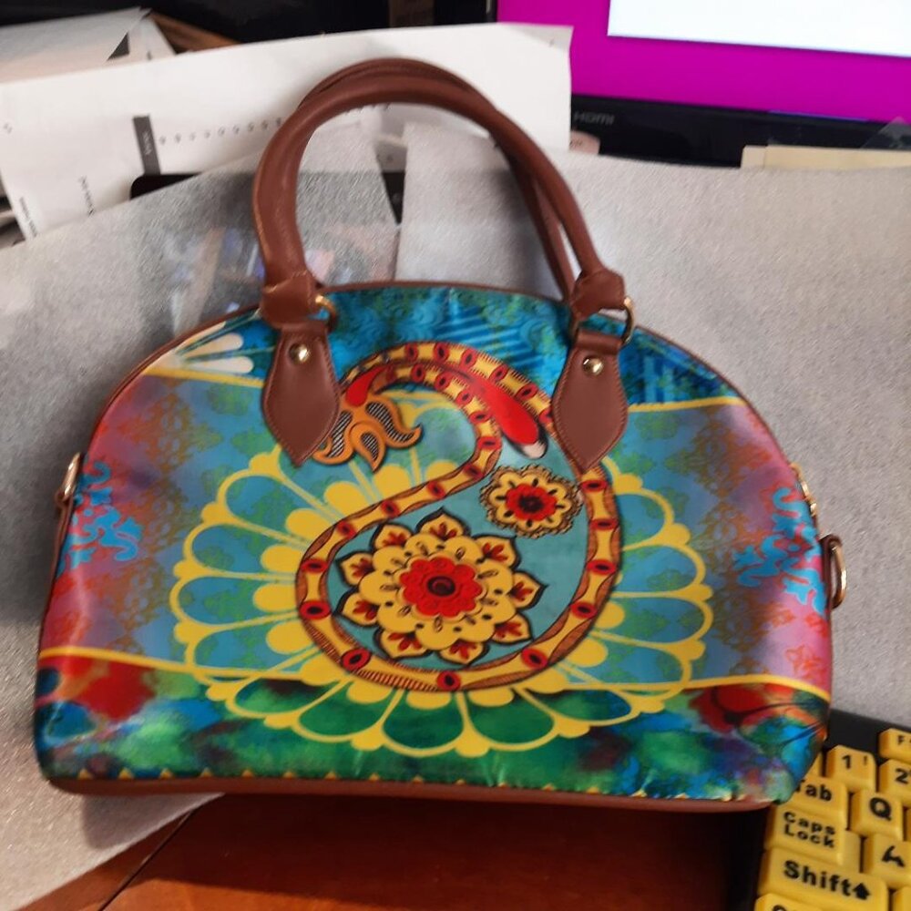 All Things Sundar Women Colorful Handbag PreLoved